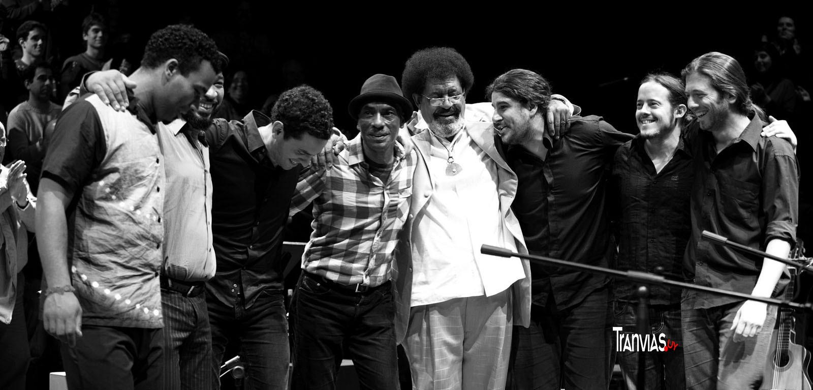Lobo, Neó y Fernando Nuñez, N.Ibarburu, A.Rodríguez, G.Mendaro, G.Montemurro, R.Rada - foto aldo novick, 2012