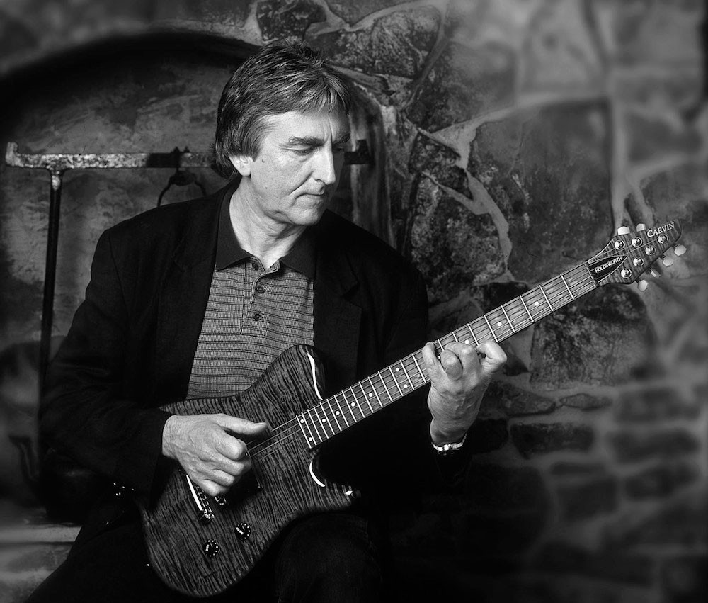 Allan Holdsworth, guitarrista británico murió a los 70 años 